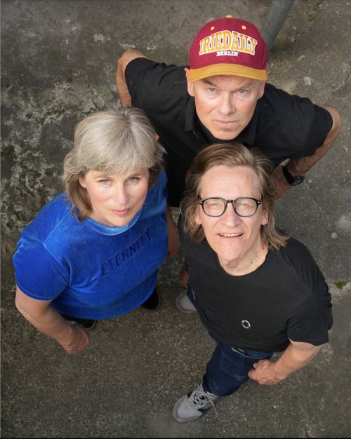Bärchen und die Milchbubis (Punkrock /Hannover) + Ende Neubau (Indiekrach/ Berlin) im Schokoladen
