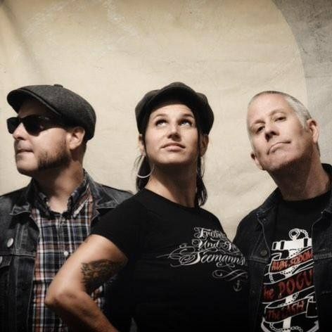 Christmas (Hardcore-Punk) + Like Beef (post-hardccore/ Berlin) im Schokoladen