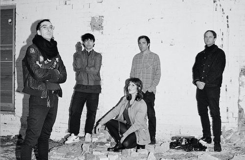 SCREENSAVER (AU / post-punk, synth-punk) + ETSAMOE (alternative rock, shoegaze) im Schokoladen